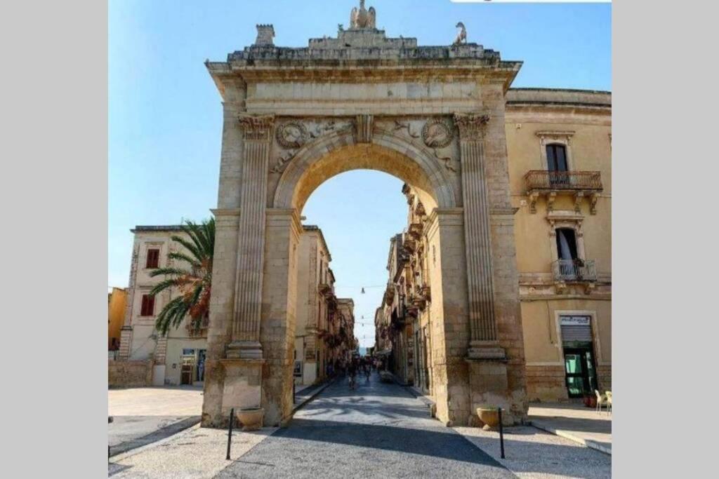 Piccola Casetta In Pieno Centro Villa Noto Exterior foto